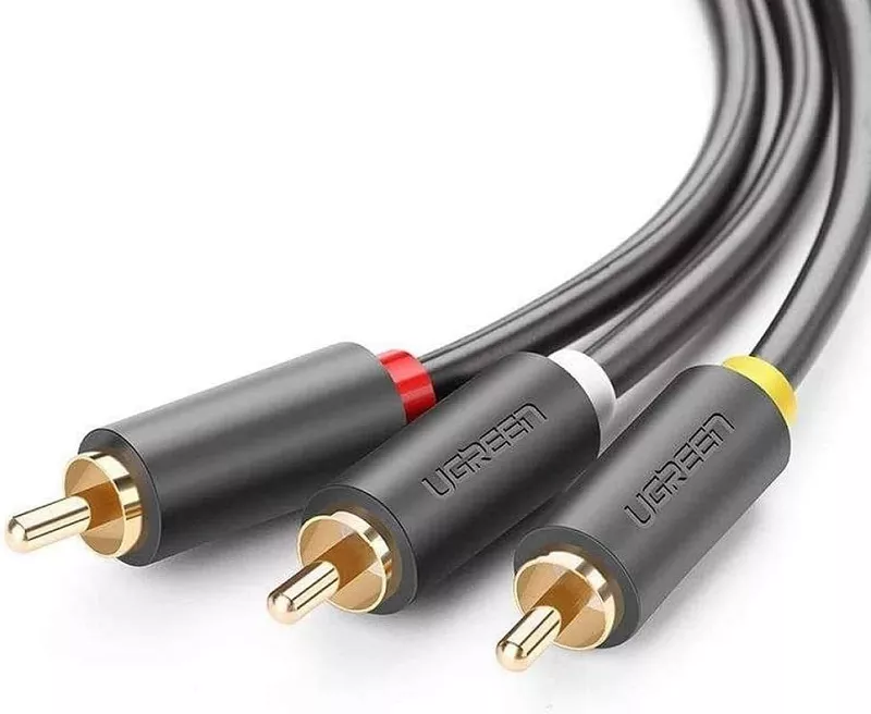 Cáp âm thanh RCA 3-3 dài 1.5m Ugreen 10524