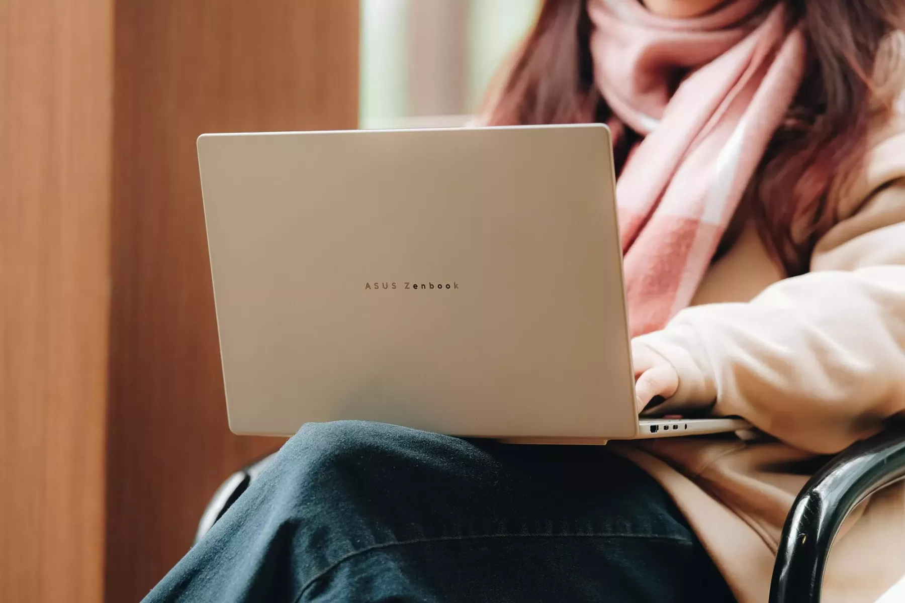 Laptop Snapdragon có tương thích phần mềm không?